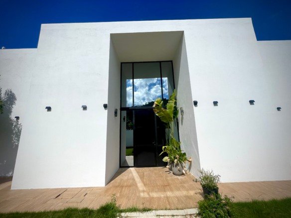 eco villa in playa coson
